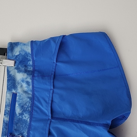 Lululemon Run Times Short 4-way Stretch Tidal Trip Pipe Dream Blue Size 6 - Picture 10 of 14